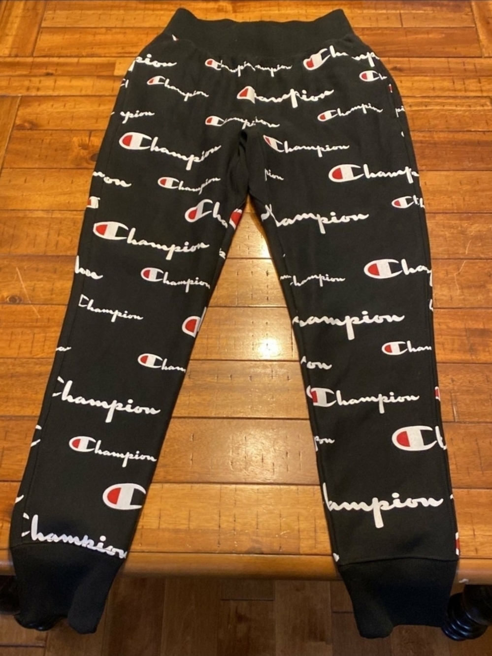 Men's NWOT Champion joggers "All Over Print" size S small